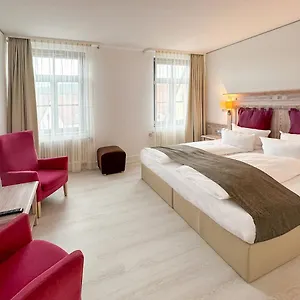 https://dormero-schlosshotel-reichenschwand.com-bavaria.com