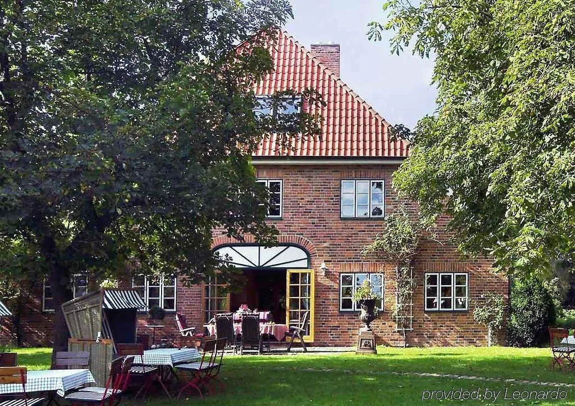 Romantik Hotel Friederikenhof Hotel Restaurant & Spa Lubeck 4*,